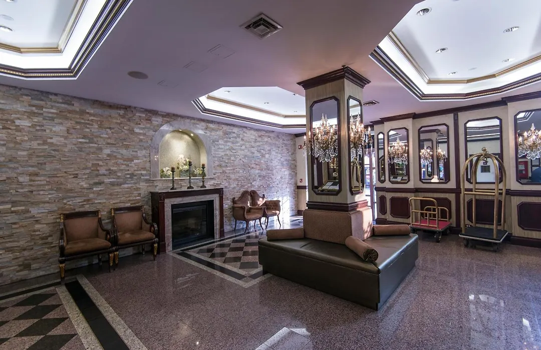 The Avenue Plaza-1